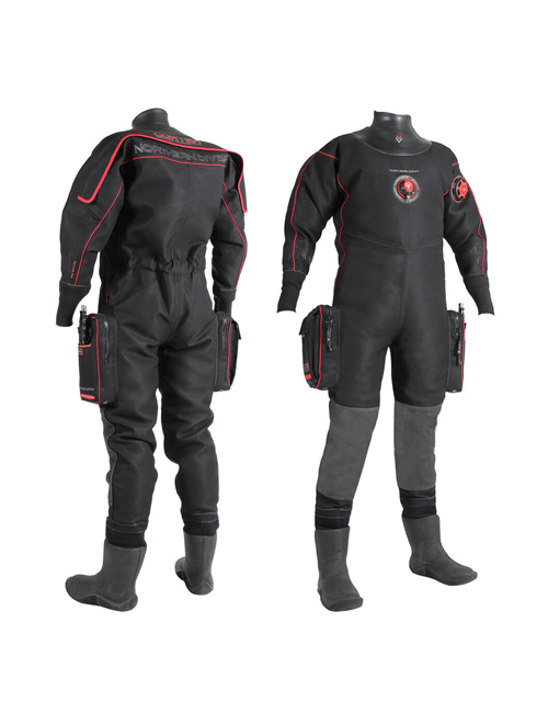 Vista frontal y trasera del traje seco Cortex Red Tri-Laminate Northern Diver Red Edition para buceo profesional