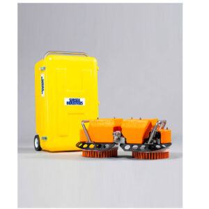 mc212-limpieza-subacuatica-barcos-medianos